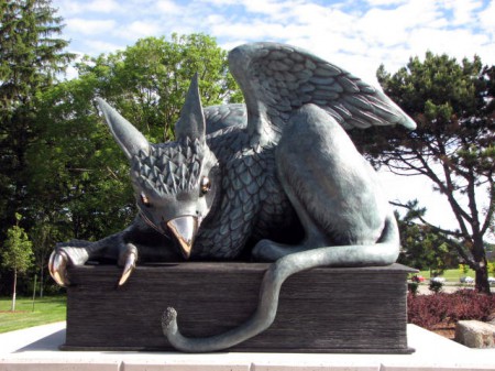 Gryphon-Statue-Only