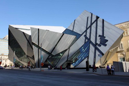 http://www.dreamstime.com/royalty-free-stock-images-royal-ontario-museum-toronto-canada-rom-one-largest-museums-north-america-attracting-over-one-image33774479